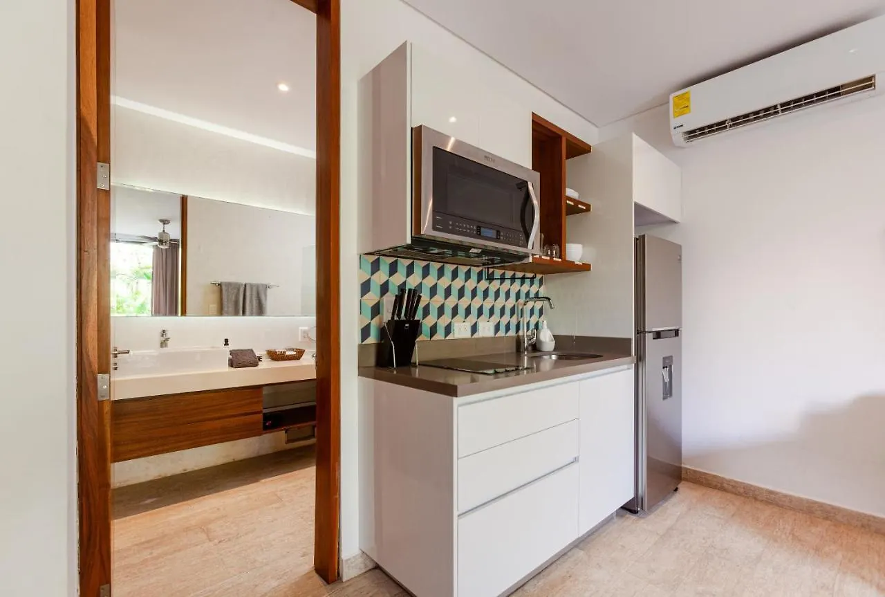 Room Fully Equipped With Free Access To Spa And Gym Tulum